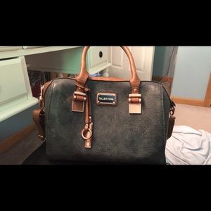 Valentina purse